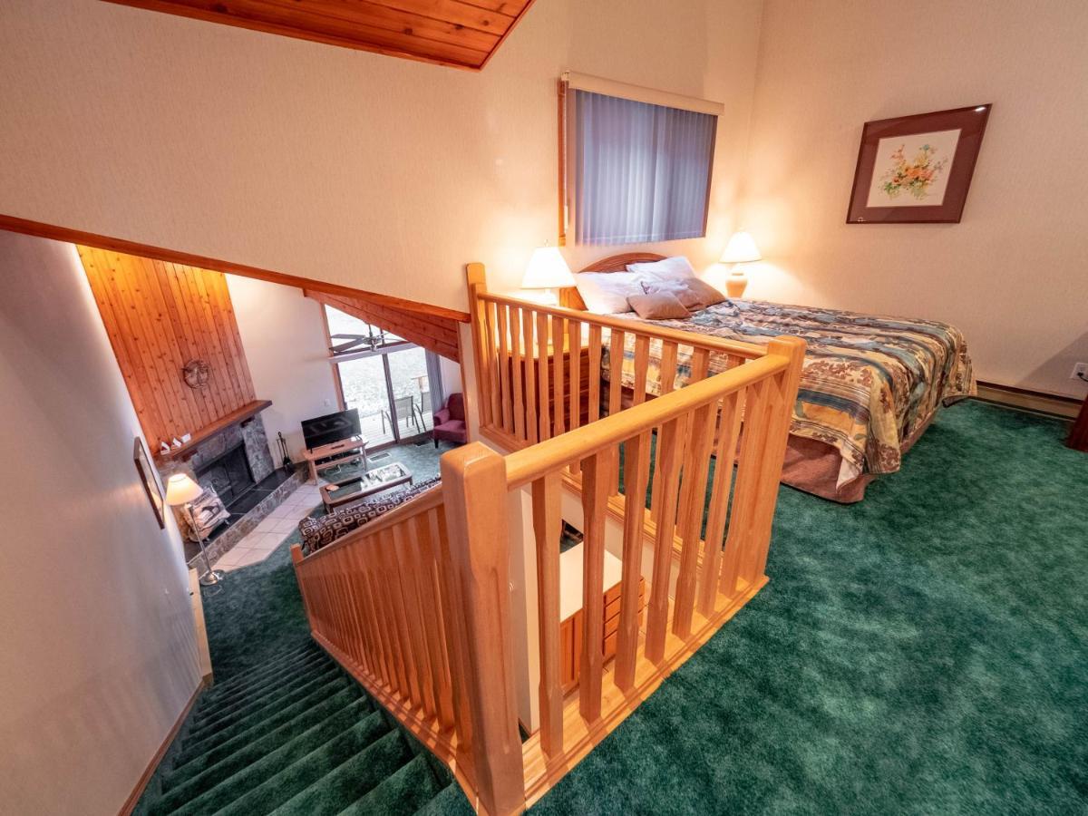 Fairmont Hot Springs Resort Екстер'єр фото