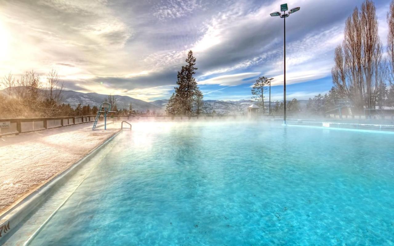Fairmont Hot Springs Resort Екстер'єр фото