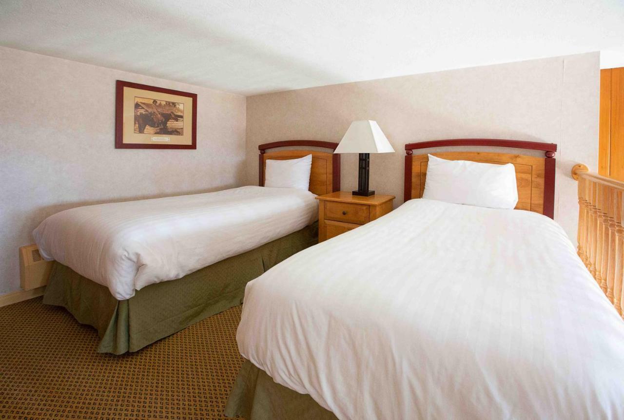 Fairmont Hot Springs Resort Екстер'єр фото